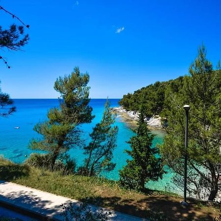 Apartment Zorika Near The Beach Пула Экстерьер фото